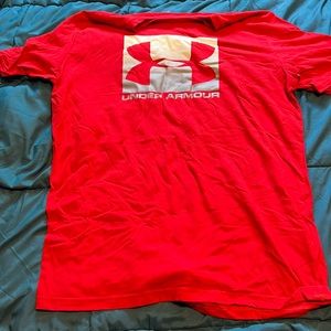 Under armour shirt